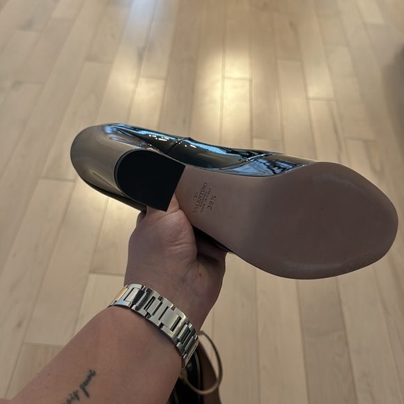 AUTHENTIC Valentino Ankle Strap Classic Platform Size 39.5 BRAND NEW - Picture 5 of 8